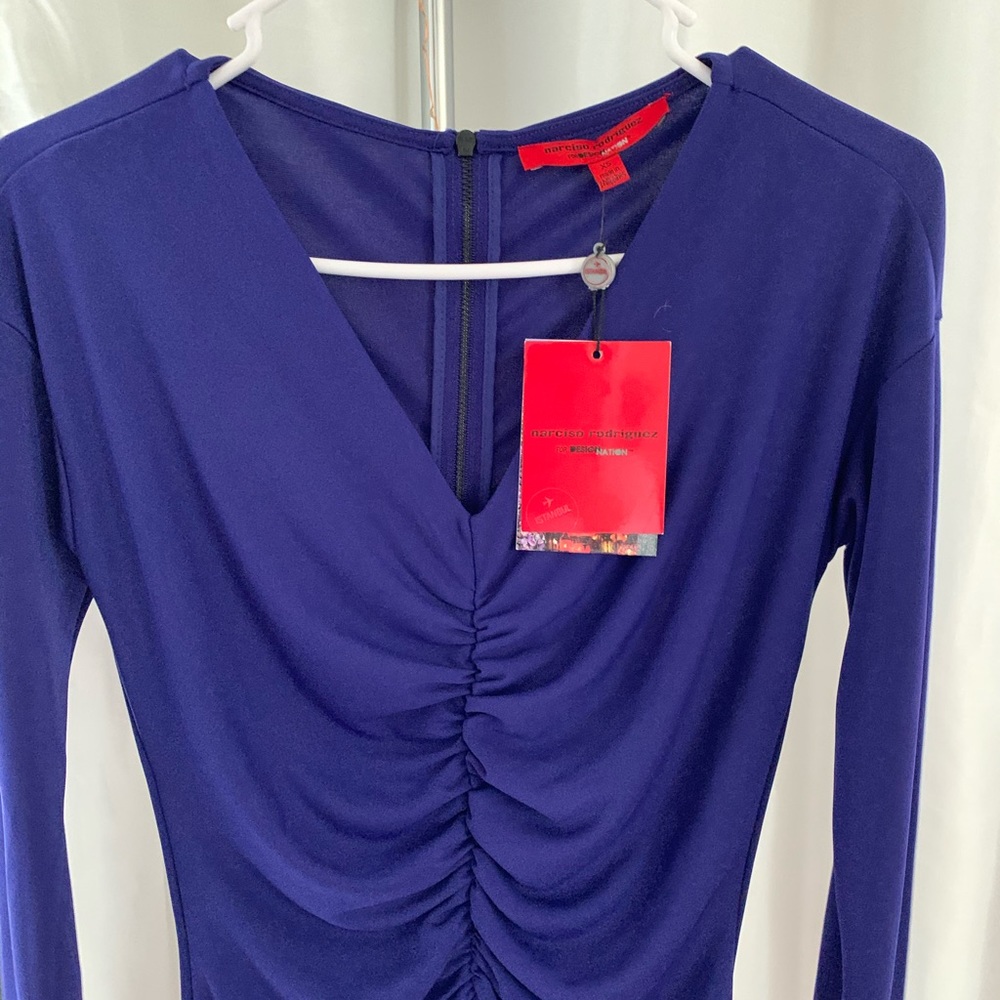 Knee length fitted dress by Narciso Rodriguez